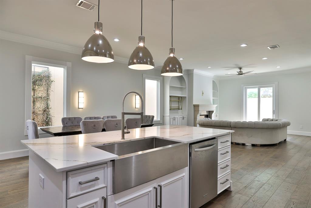 Chamberlain Arlington Heights 1st - Residential