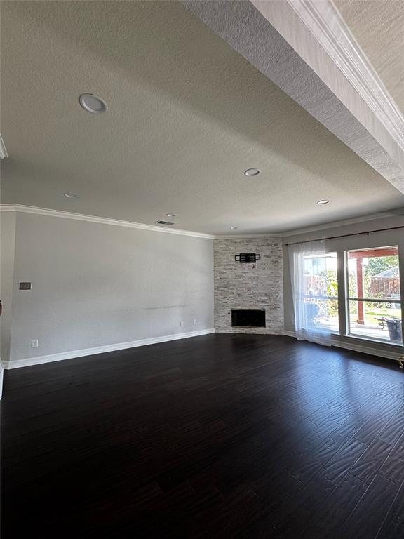 1519 Snow Trail
