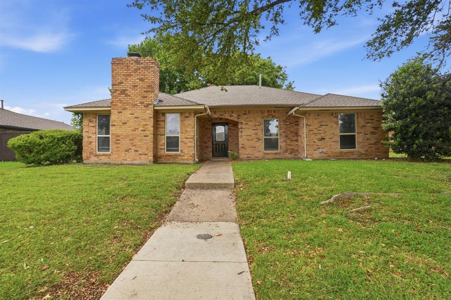Welcome to this well-maintained home located in the desirable Morningside community of Far North Dallas. This inviting residence features a spacious and functional floor plan with a comfortable living area, highlighted by vaulted ceilings and abundant natural light. The kitchen offers ample cabinetry and workspace, opening to a cozy dining area ideal for everyday meals or entertaining guests. The primary suite provides a relaxing retreat with generous closet space, while additional bedrooms offer flexibility for family, guests, or a home office. Enjoy a private backyard perfect for outdoor living and gatherings. Conveniently situated near major highways, shopping, dining, and schools, this home combines comfort, space, and accessibility.