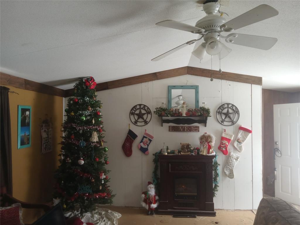 614 Hanging Tree Road