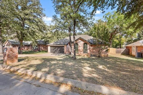 A home in Azle