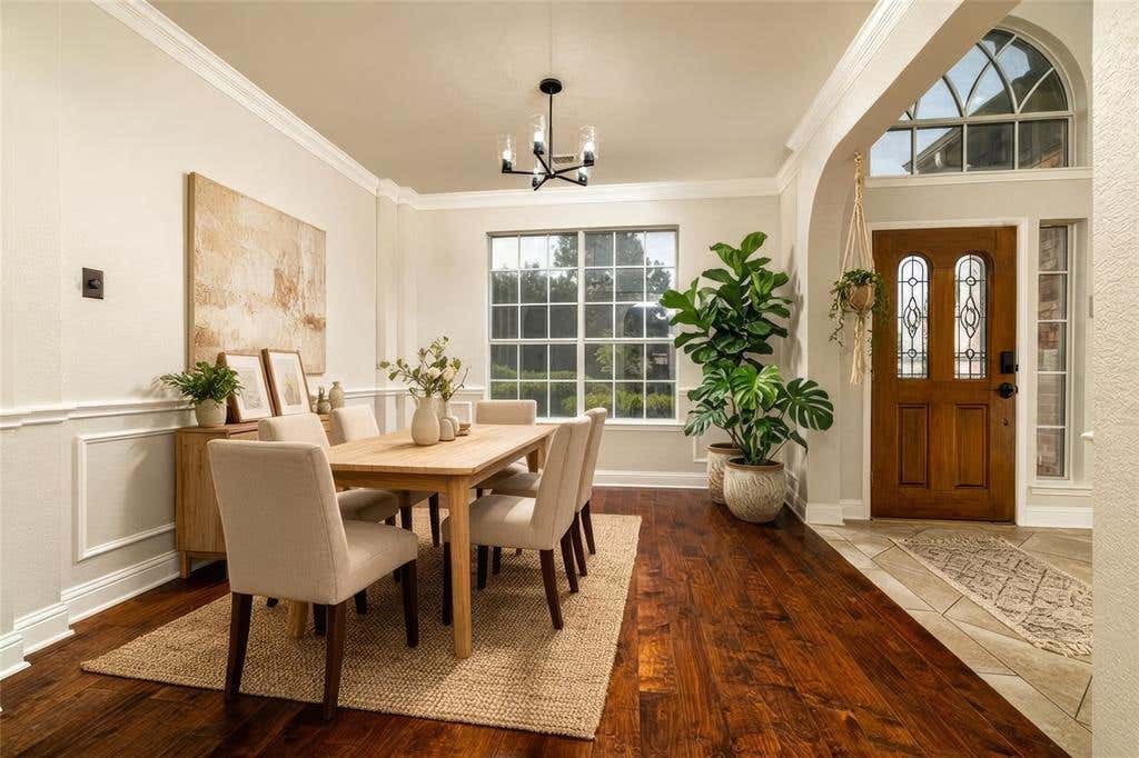 Photo of 8905 Lakepointe Avenue, Rowlett, TX 75088 (MLS # 21348671)