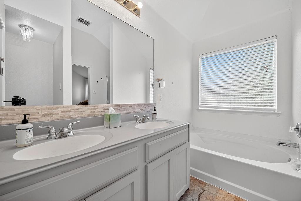 Sendera Ranch - Residential