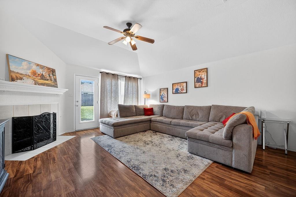 Sendera Ranch - Residential