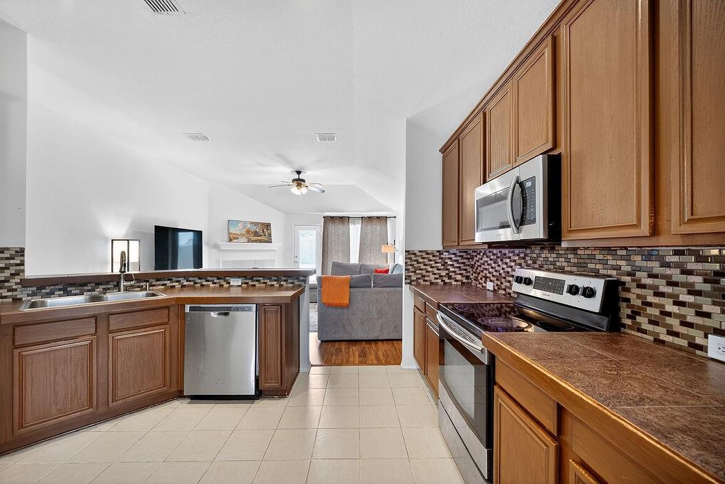 Sendera Ranch - Residential