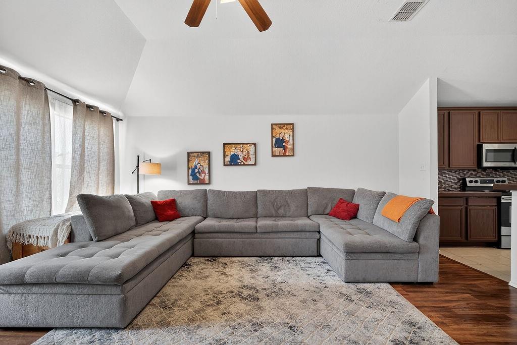 Sendera Ranch - Residential