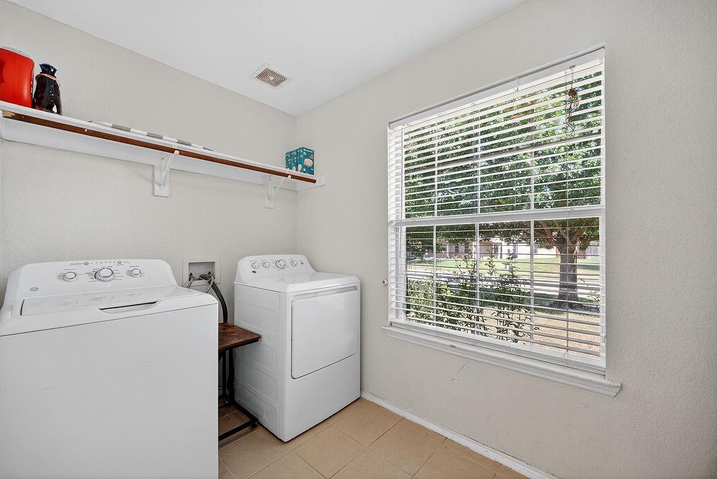 Sendera Ranch - Residential