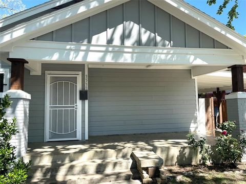 3537 Avenue I Fort Worth TX 76105