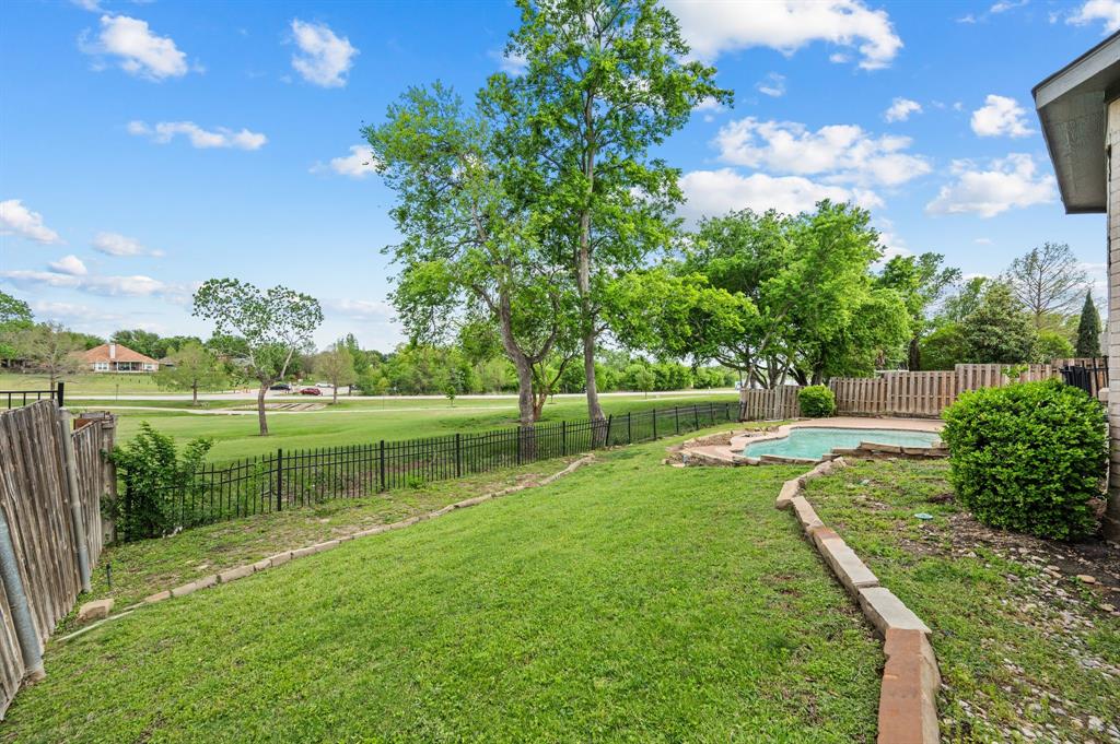 Stewart Peninsula Cottonwood S - Residential