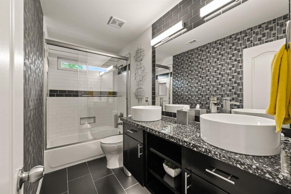 Stewart Peninsula Cottonwood S - Residential