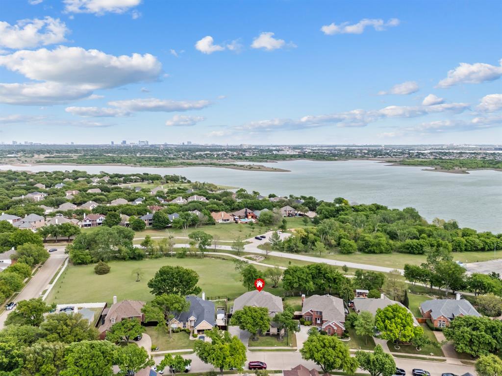 Stewart Peninsula Cottonwood S - Residential