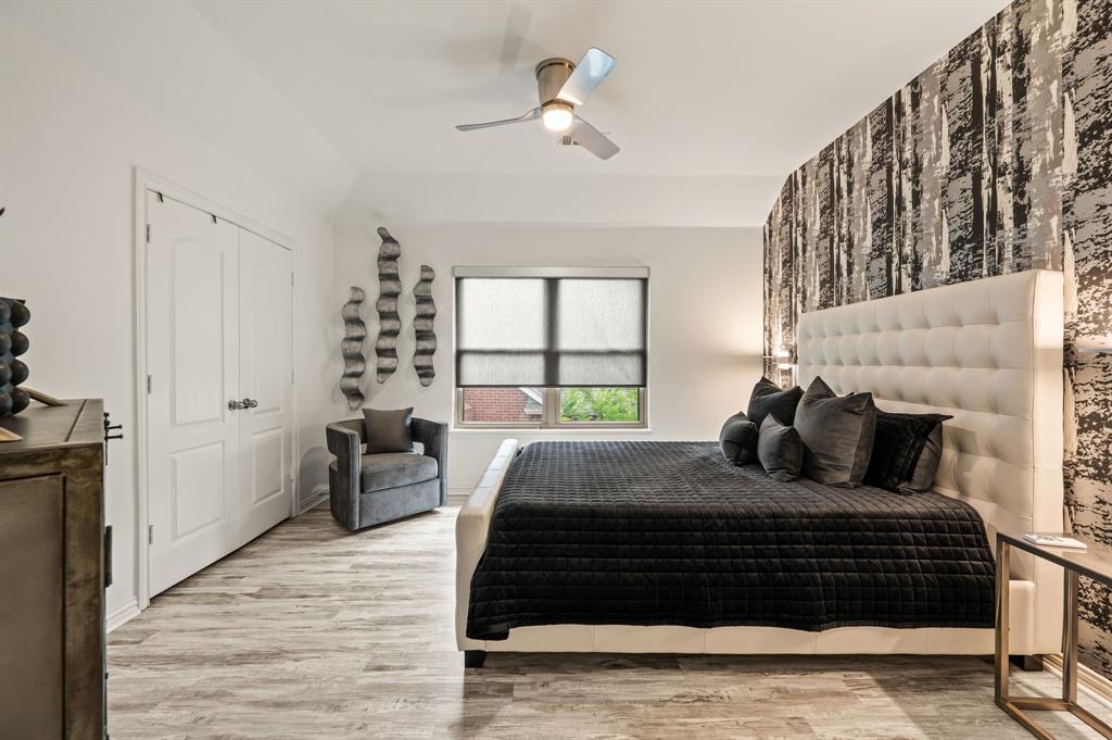 Stewart Peninsula Cottonwood S - Residential