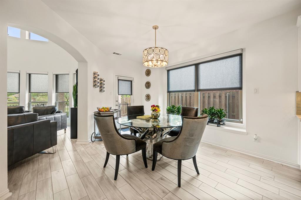 Stewart Peninsula Cottonwood S - Residential
