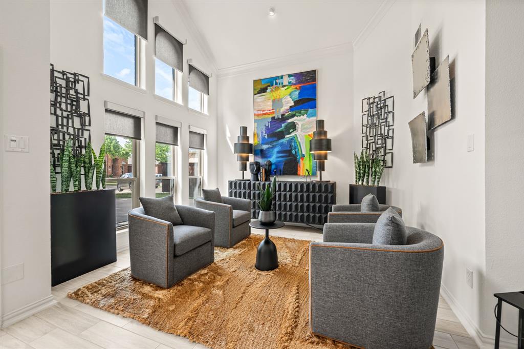Stewart Peninsula Cottonwood S - Residential