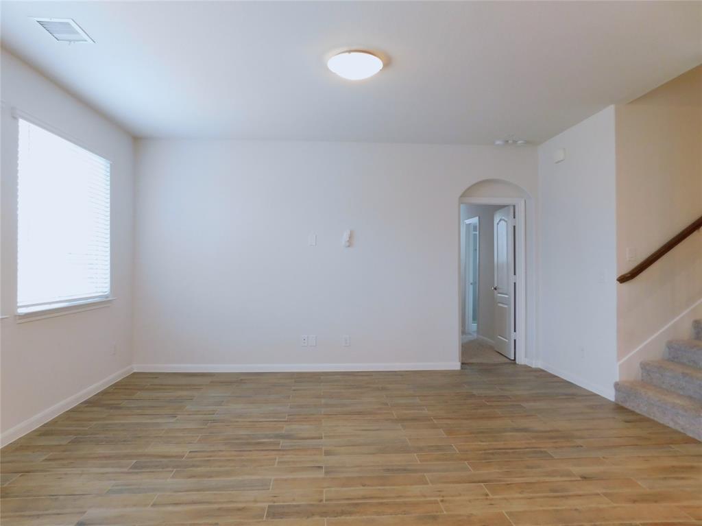 Arrow Brooke Ph 6 - Residential Lease