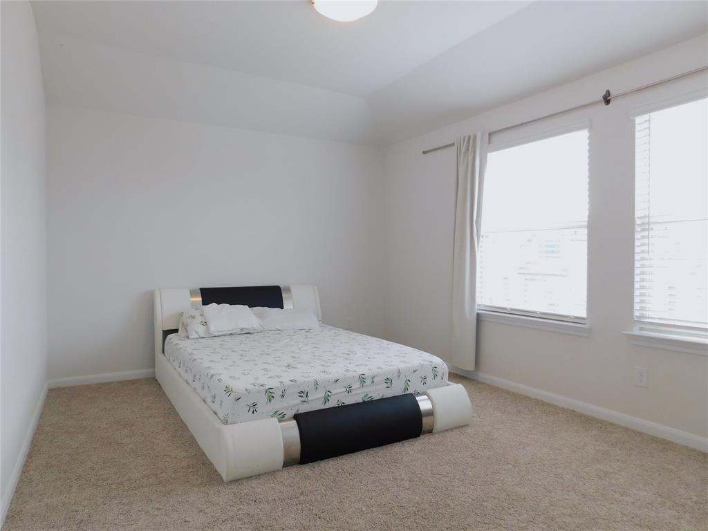 Arrow Brooke Ph 6 - Residential Lease