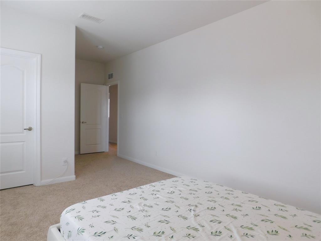 Arrow Brooke Ph 6 - Residential Lease