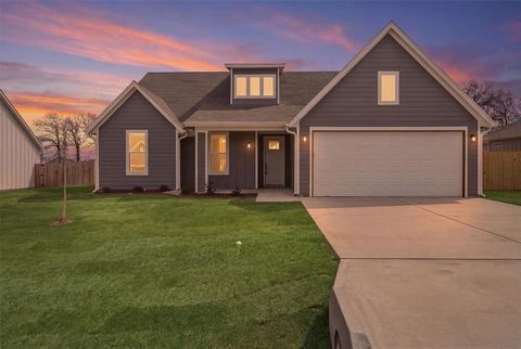 421 Redbud Lane Tolar TX 76476