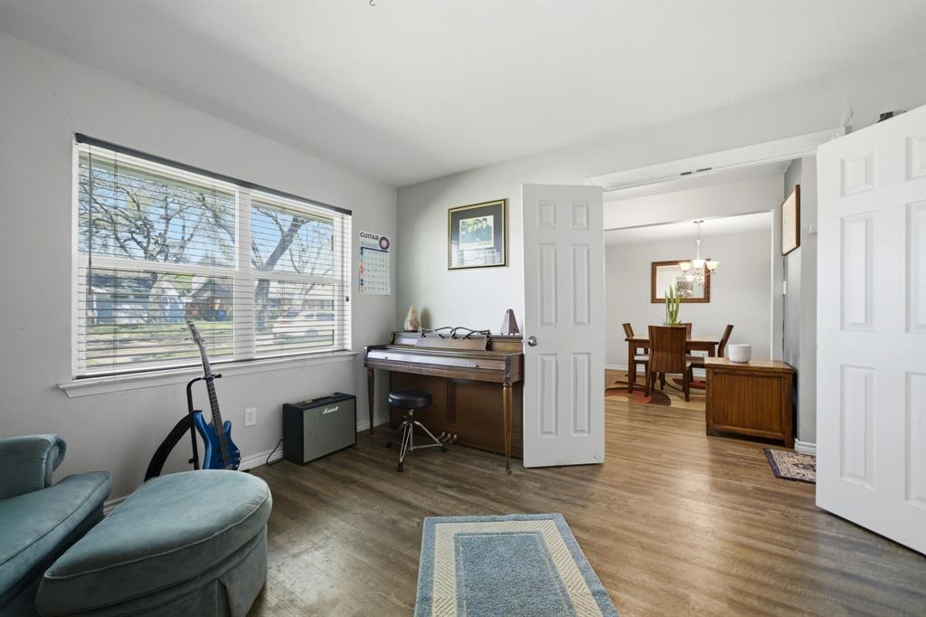 BRAEBURN GLEN 1 - Residential