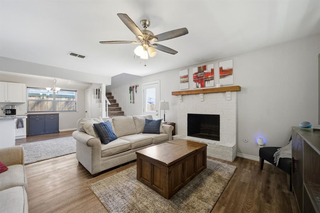 BRAEBURN GLEN 1 - Residential