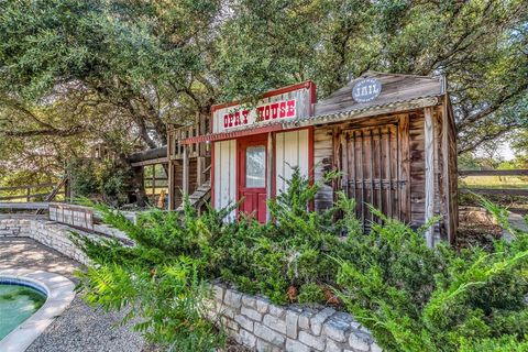 A home in Granbury