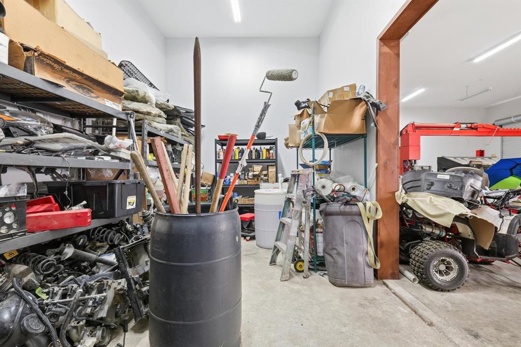 Kang - Commercial Sale