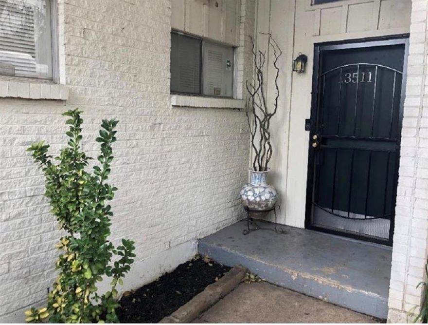 One Month FREE! Beautiful home at an incredible value don’t miss out! Lawn care is $80 a month.

This home is in a prime location and features a bright, open layout with modern updates throughout. The kitchen offers upgraded countertops that make cooking enjoyable and easy to maintain. You’ll love the spacious living area and the convenience of a two-car garage. Ideally situated just minutes from grocery stores, shopping centers, and major highways, including 635, 75, the DNT, and PGBT, making your daily commute effortless.

Rental Requirements:
Minimum credit score: 600+
Income must be 2.5x the monthly rent (verified with 3 months of pay stubs or bank statements)
No evictions or rental delinquencies