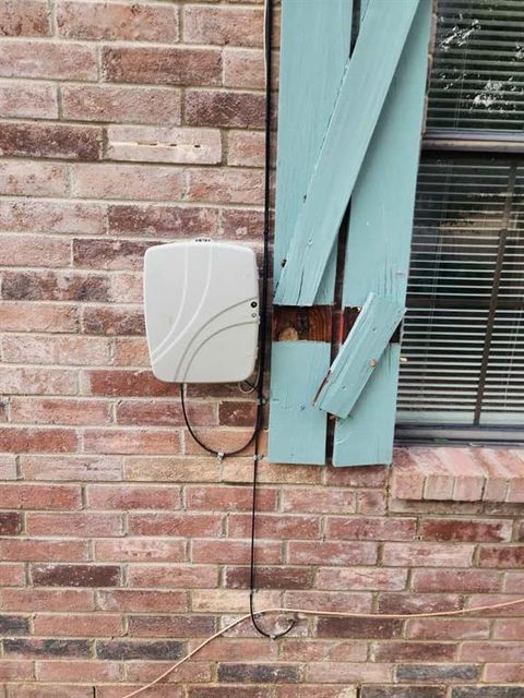 Tiny photo for 407 E Hughes Street, Collinsville, TX 76233 (MLS # 21101959)