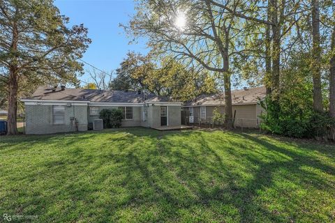 A home in Shreveport