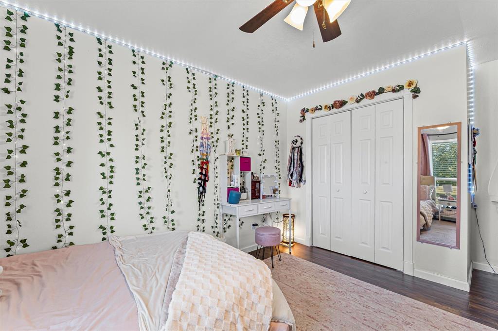 Country Spgs Estate - Residential