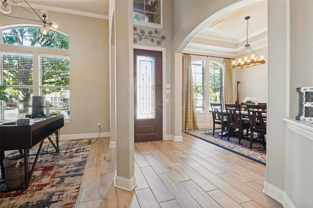1504 Daisy Lane