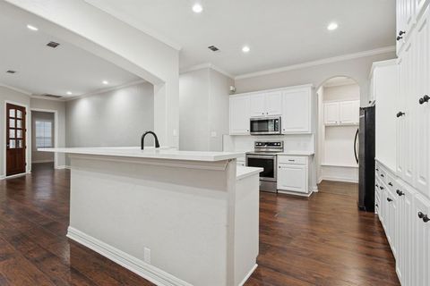 Tiny photo for 5200 Longview Street, Dallas, TX 75206 (MLS # 21100957)