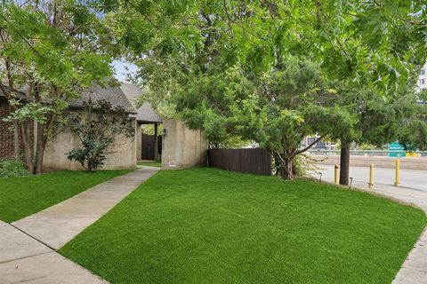 Tiny photo for 5200 Longview Street, Dallas, TX 75206 (MLS # 21100957)
