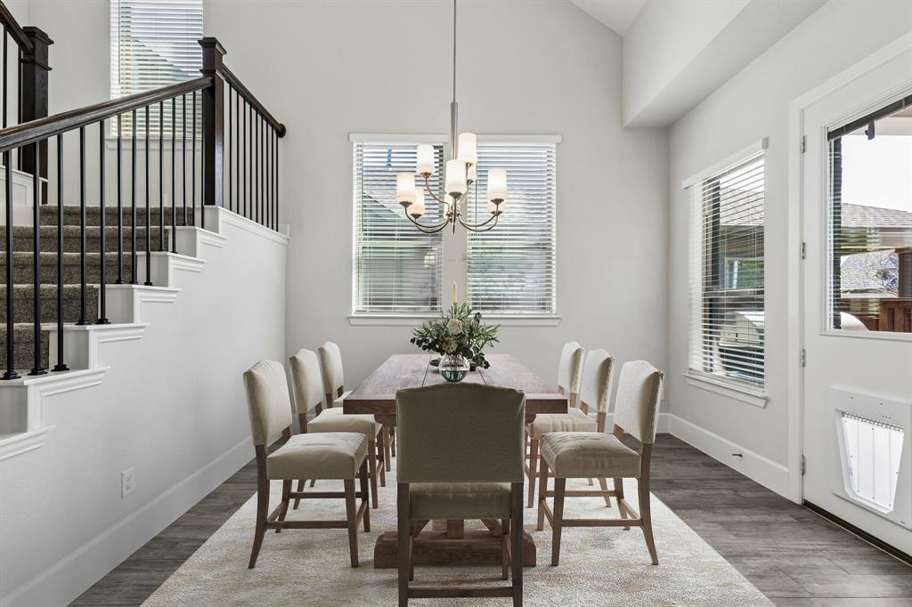 1908 Roundtree Circle E