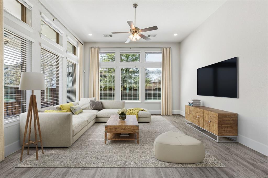 1908 Roundtree Circle E