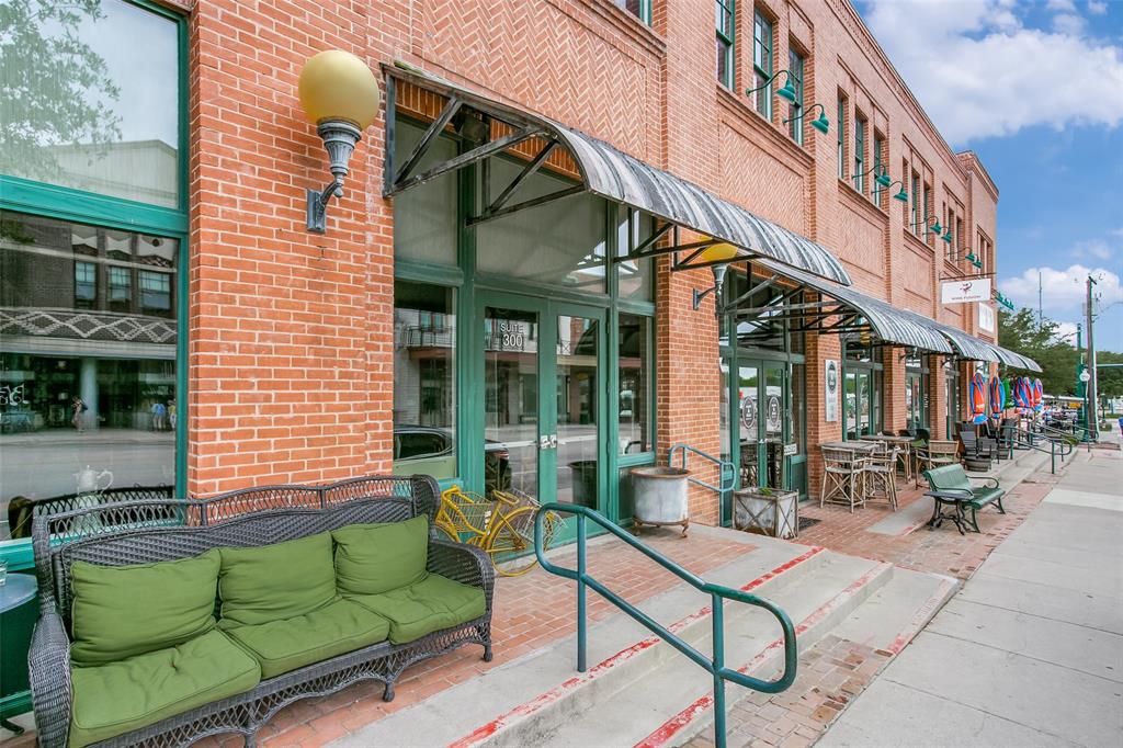 Diamond Wood - Residential