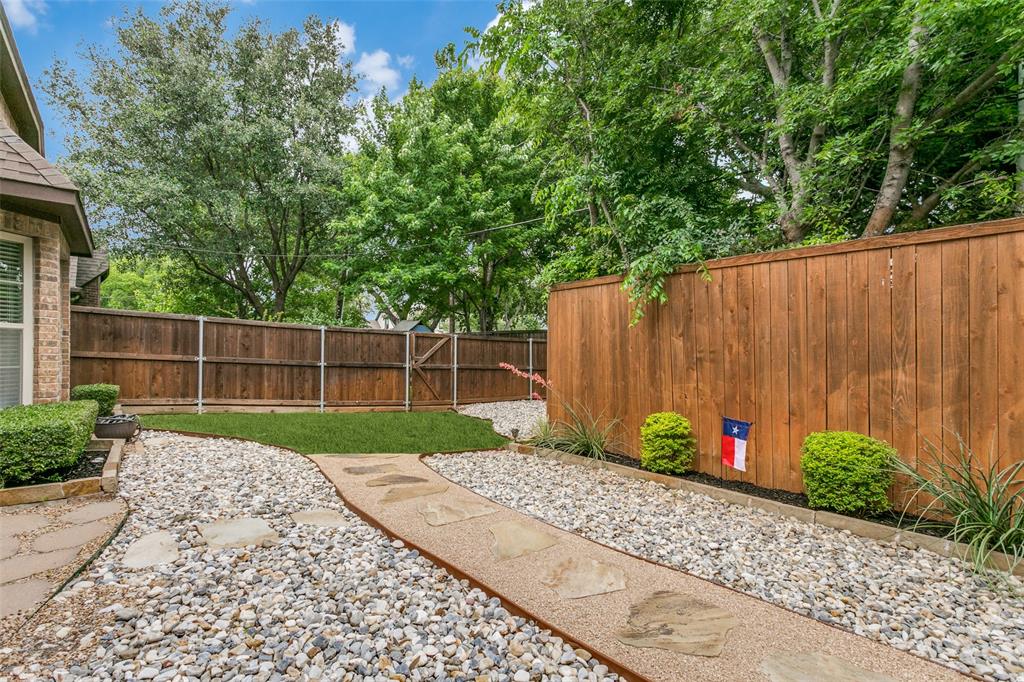 Diamond Wood - Residential