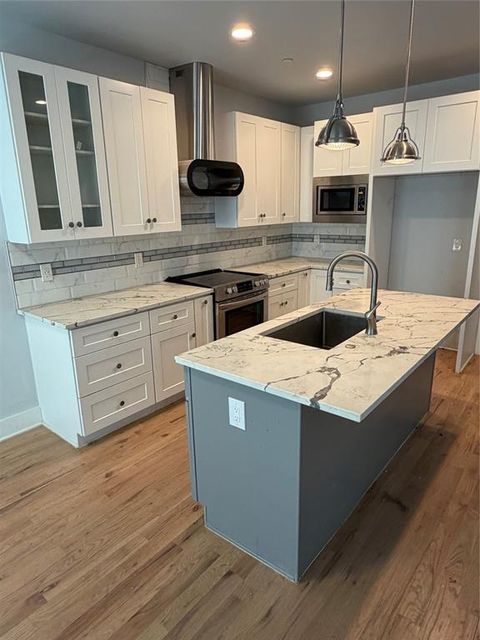 2318 Stutz Drive C5 Dallas TX 75235