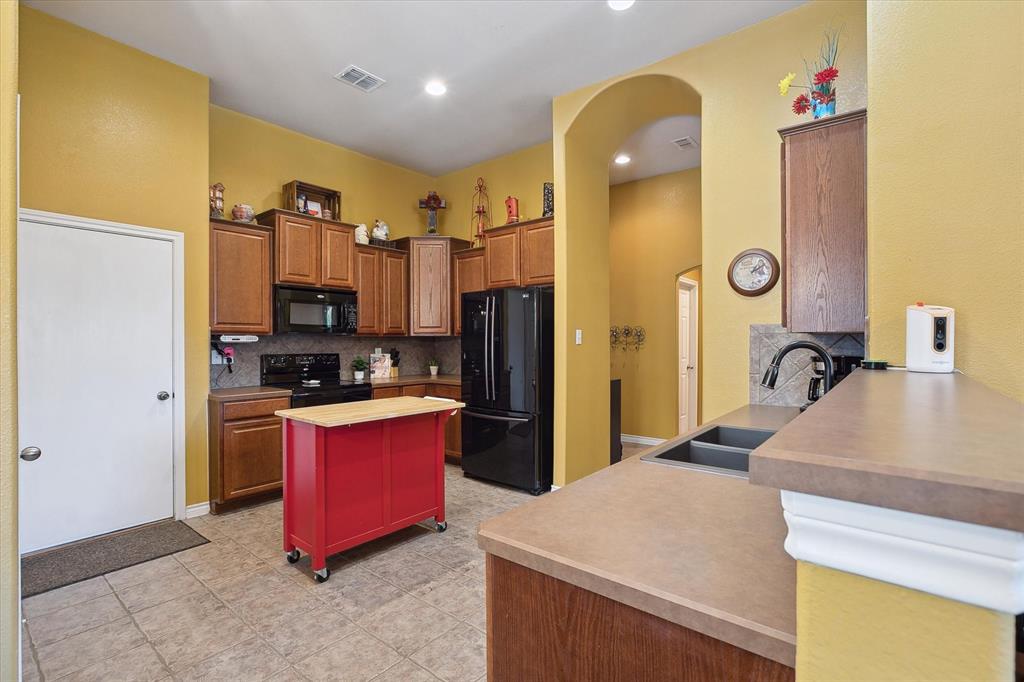 2304 Clairborne Drive