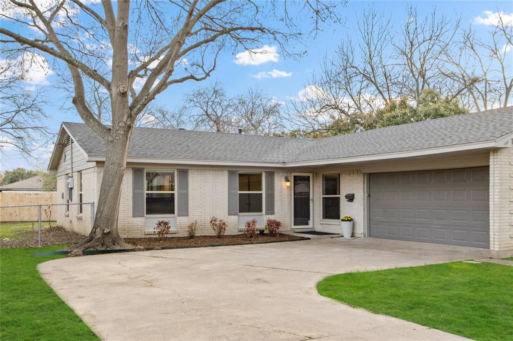 609 Cambridge Drive