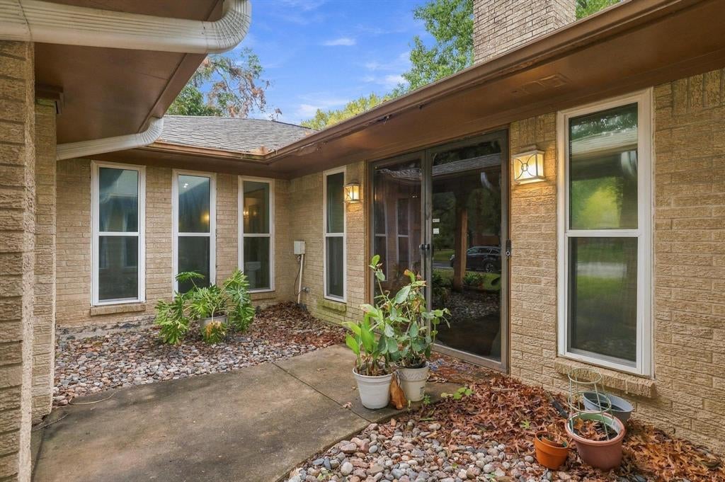 1908 Nancy Lea Drive