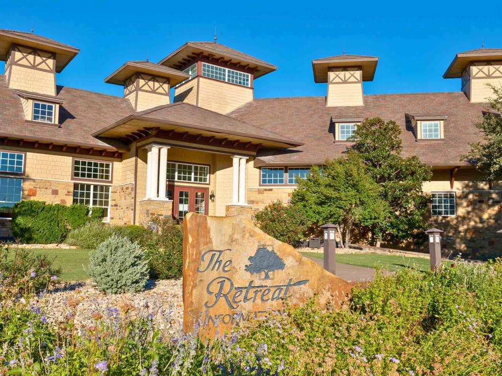 Retreat Ph 03 - Land