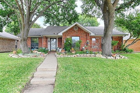 2325 Lancecrest Drive Garland TX 75044