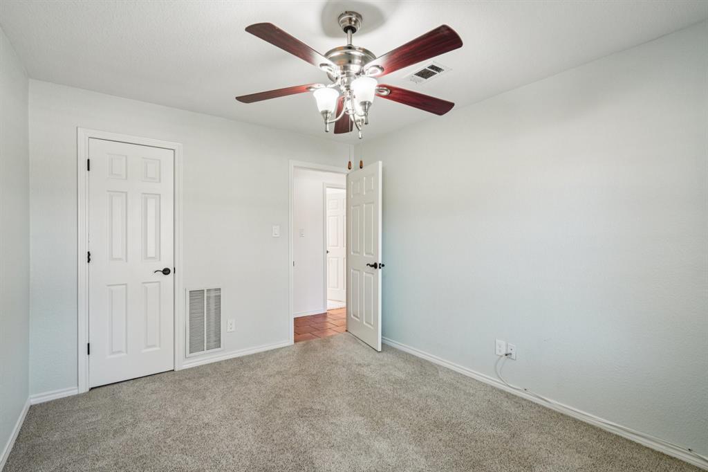 North Lake Woodlands 07 - Residential