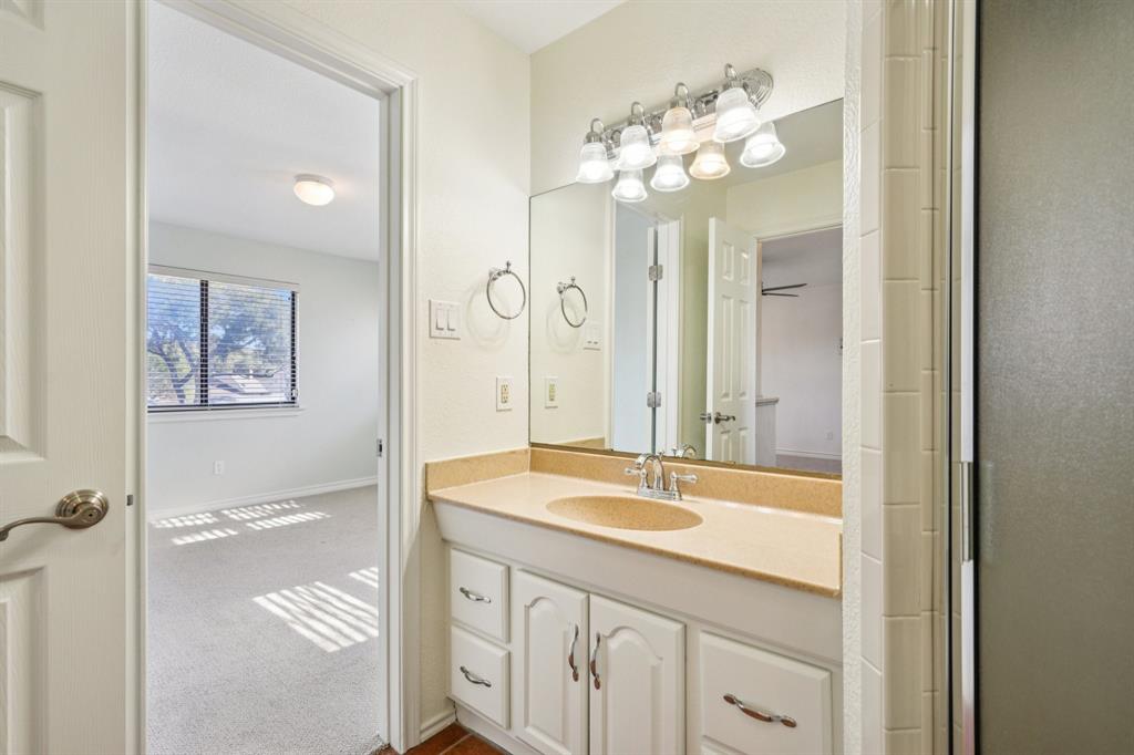 North Lake Woodlands 07 - Residential