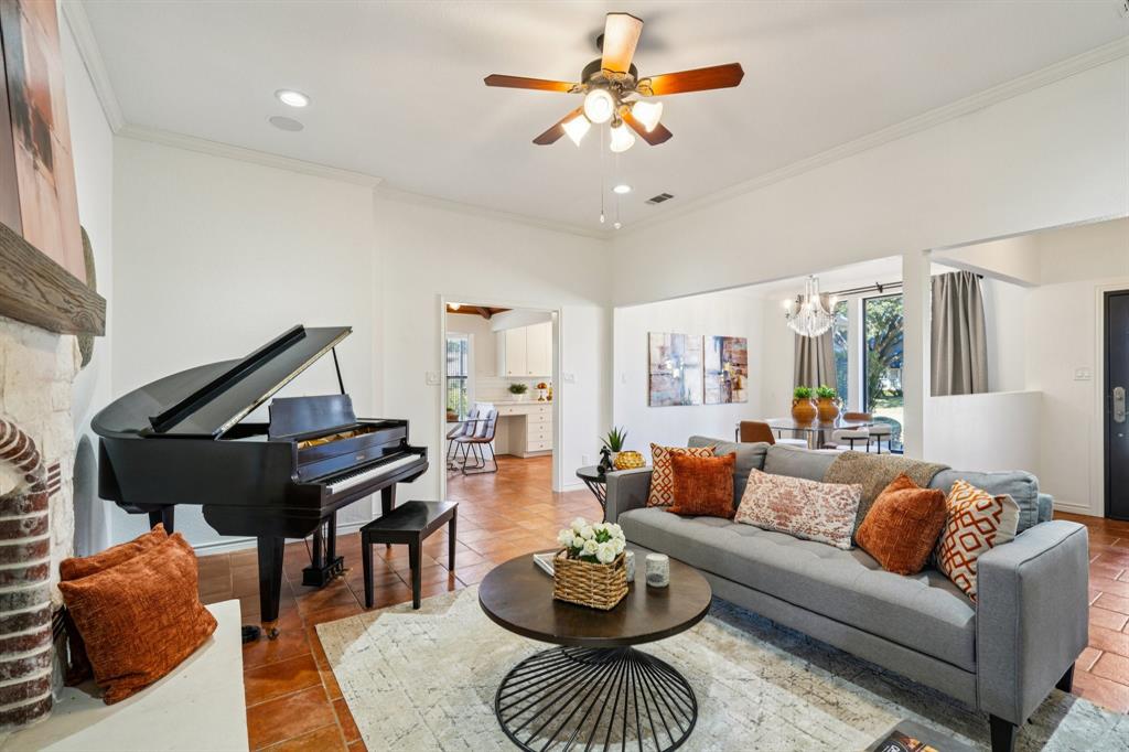 North Lake Woodlands 07 - Residential