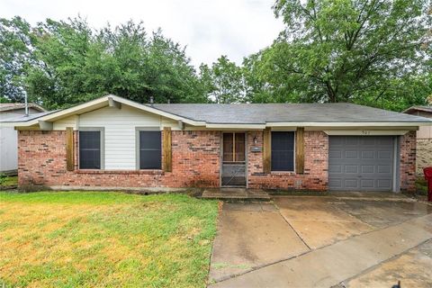 A home in Farmersville