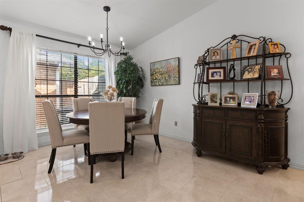 Shadowood Trail Condo - Residential