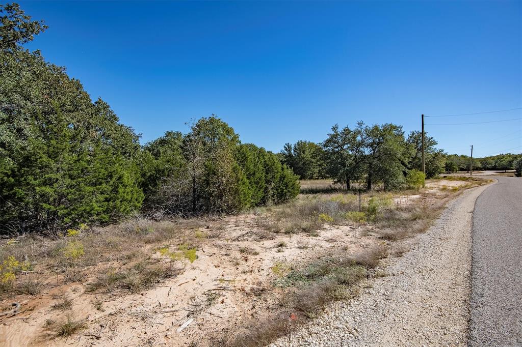 Whiskey Shadows - Land