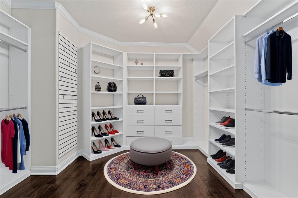 Rolling Mdws East - Residential